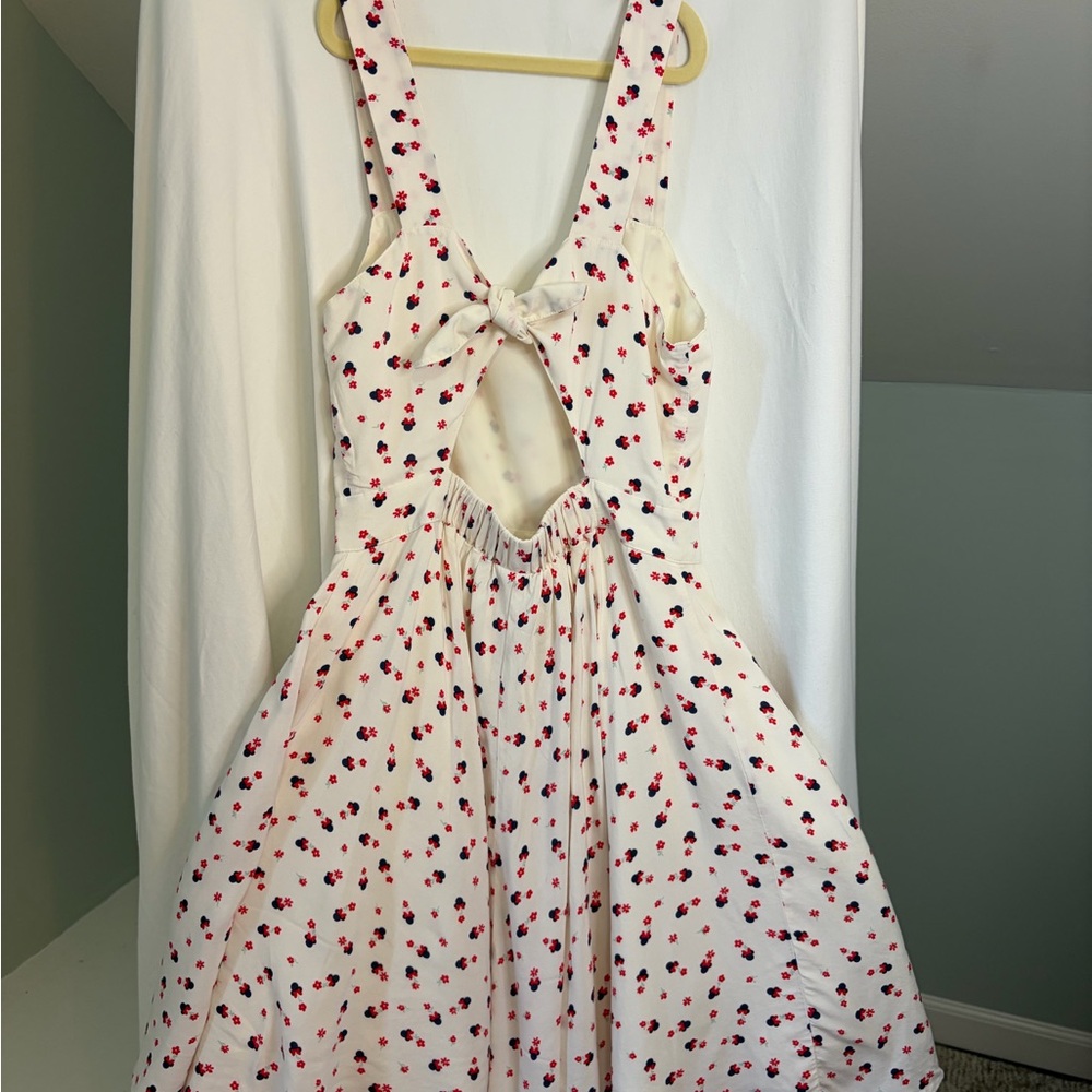 Disneys Lauren Conrad  Minnie Mouse women’s Cream fit & flare dress size 6 - Picture 2 of 10